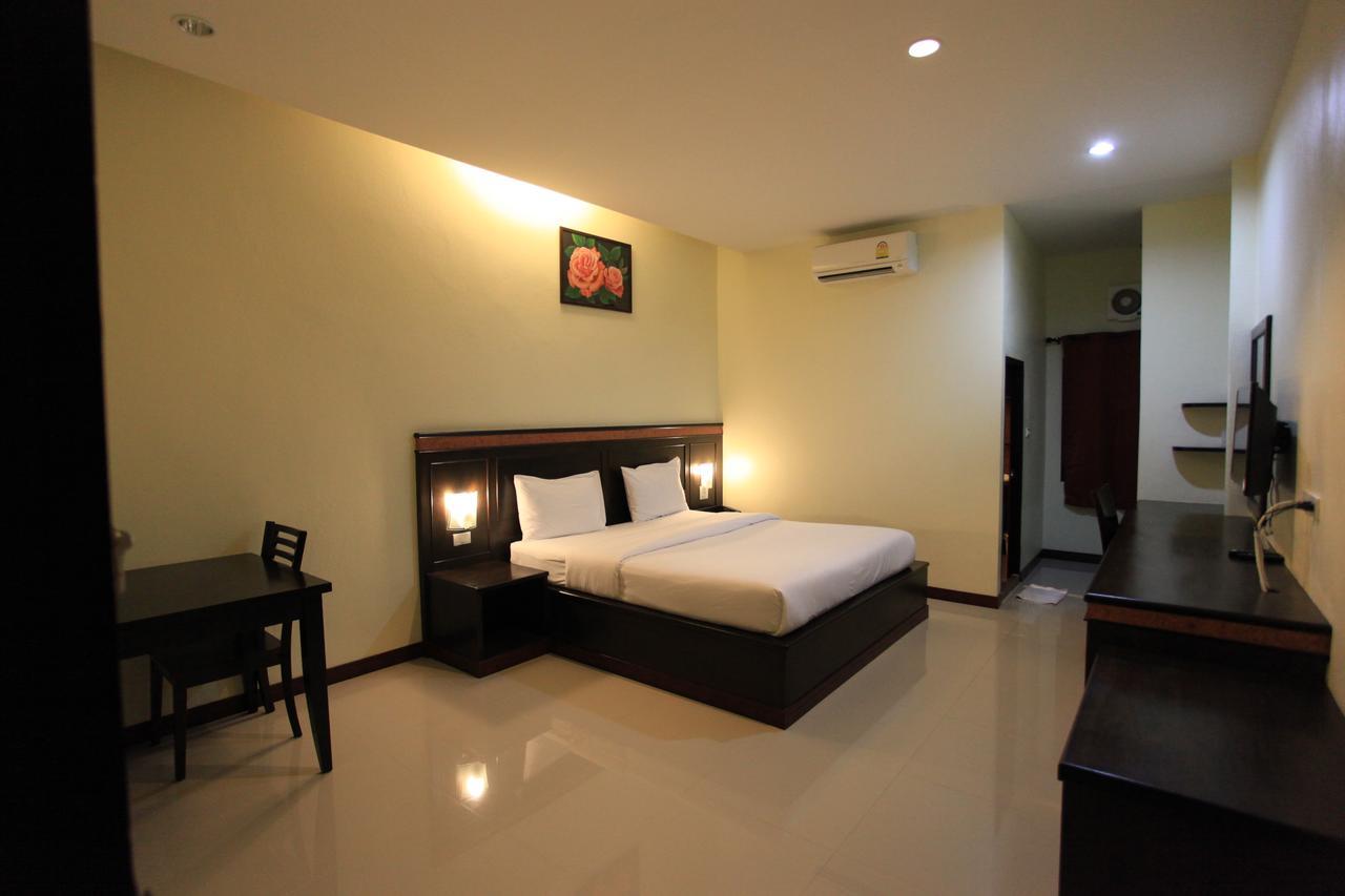 Room Place Chumphon Exterior photo